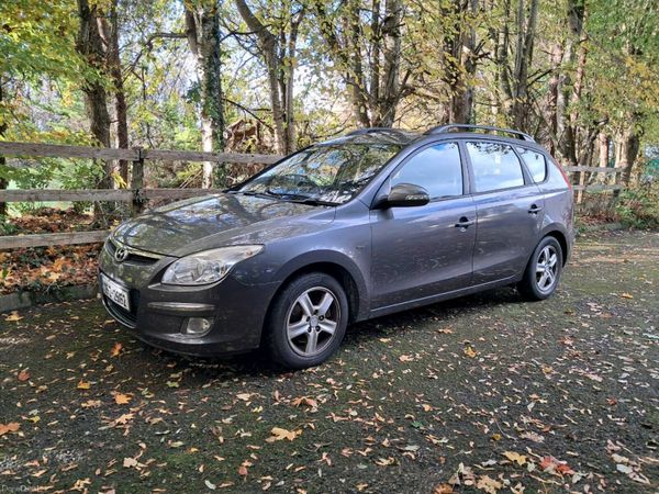 Hyundai i30 Estate, Diesel, 2009, Grey