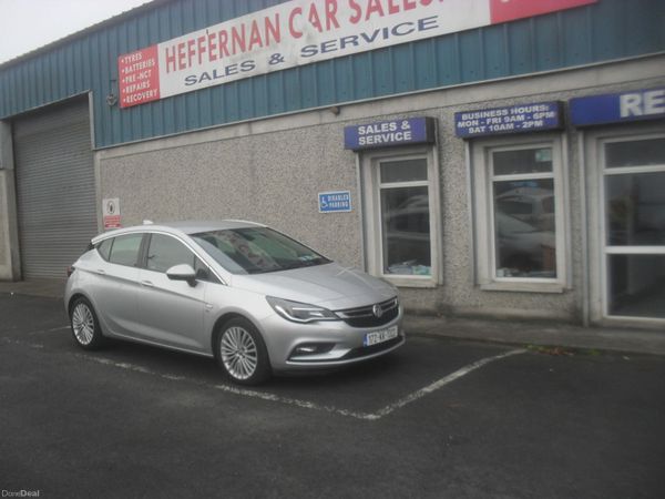 Opel Astra Hatchback, Diesel, 2017, Silver
