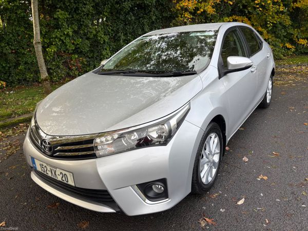 Toyota Corolla Saloon, Diesel, 2015, Silver