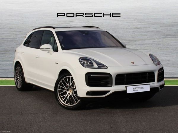 Porsche Cayenne SUV, Petrol Plug-in Hybrid, 2023, White