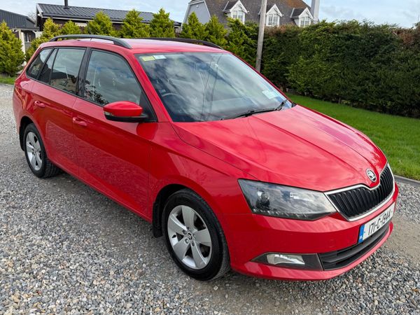 Skoda Fabia Estate, Petrol, 2017, Red