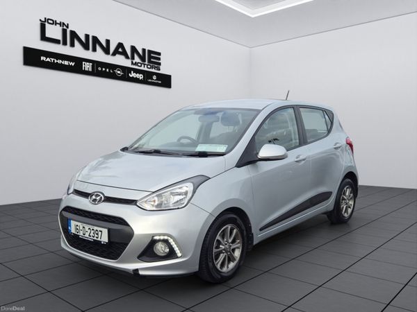Hyundai i10 Hatchback, Diesel, 2016, Silver