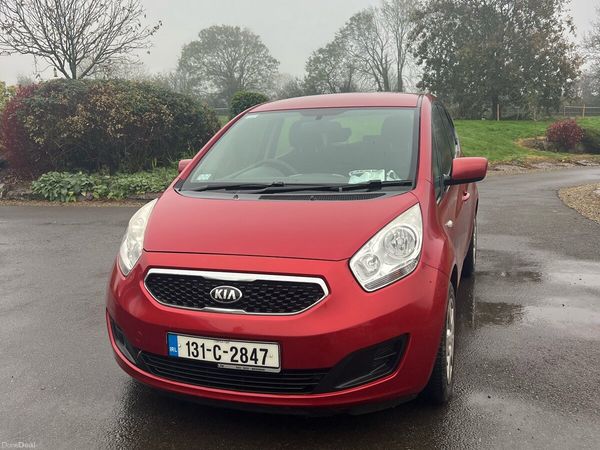 Kia Venga MPV, Diesel, 2013, Red