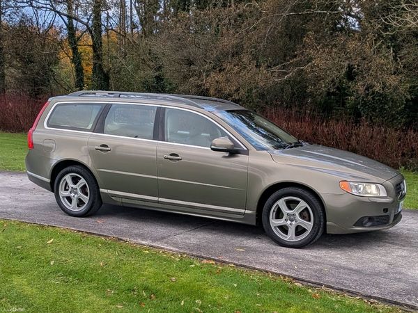 Volvo V70 Estate, Diesel, 2012, Green