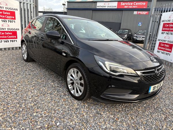 Opel Astra Hatchback, Petrol, 2018, Black
