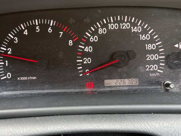Toyota Corolla Hatchback, Petrol, 2005, Blue