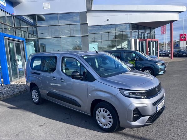 Opel Combo MPV, Diesel, 2024, Silver