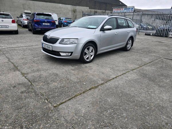 Skoda Octavia Estate, Diesel, 2015, Silver