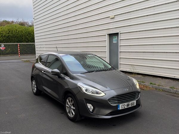 Ford Fiesta Hatchback, Petrol, 2017, Grey
