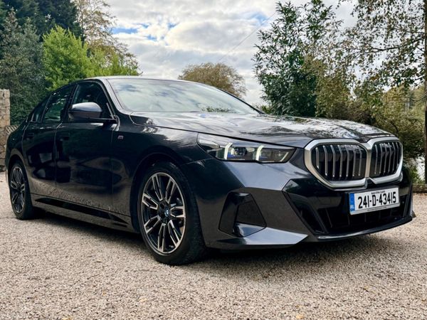 BMW 5-Series Saloon, Petrol Plug-in Hybrid, 2024, Grey
