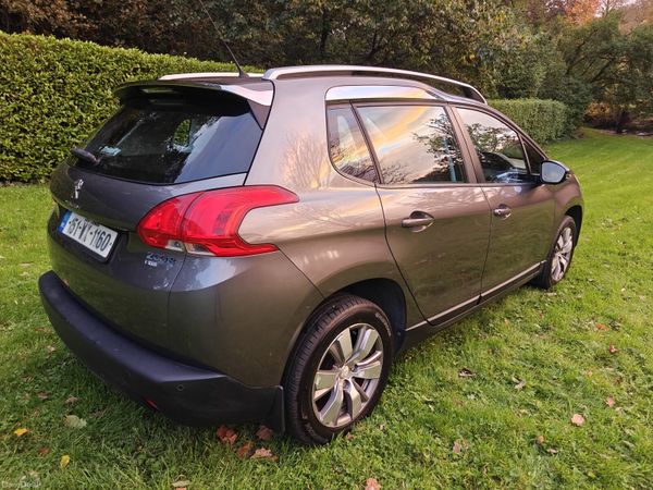 Peugeot 2008 SUV, Petrol, 2015, Grey