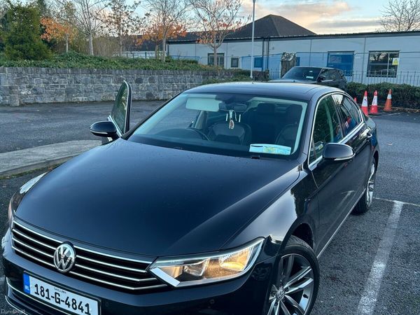 Volkswagen Passat Saloon, Diesel, 2018, Black