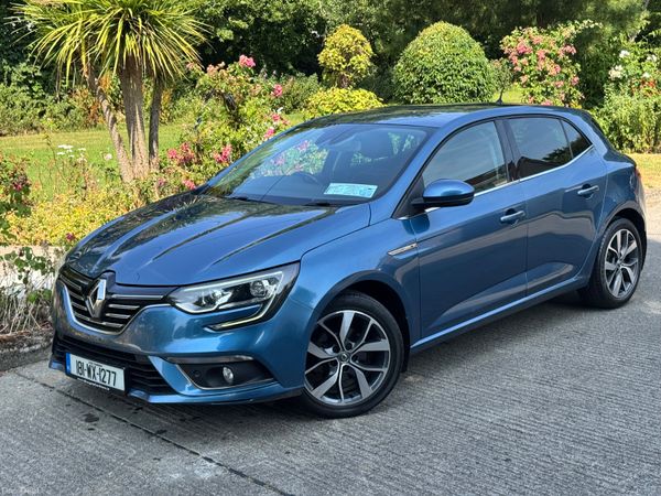 Renault Megane Hatchback, Diesel, 2018, Blue