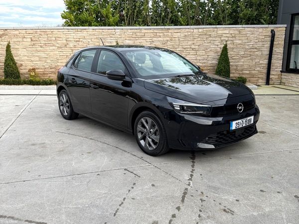 Opel Corsa Hatchback, Petrol, 2025, Black