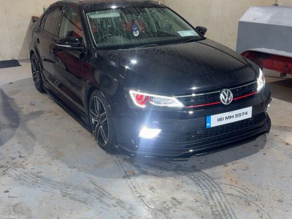 Volkswagen Jetta Saloon, Diesel, 2016, Black