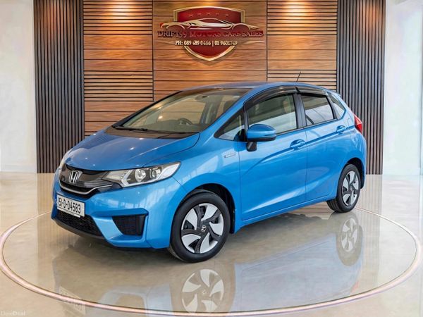 Honda Fit Hatchback, Petrol Hybrid, 2015, Blue