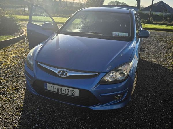 Hyundai i30 Hatchback, Diesel, 2011, Blue