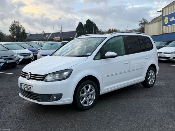 Volkswagen Touran MPV, Petrol, 2011, White