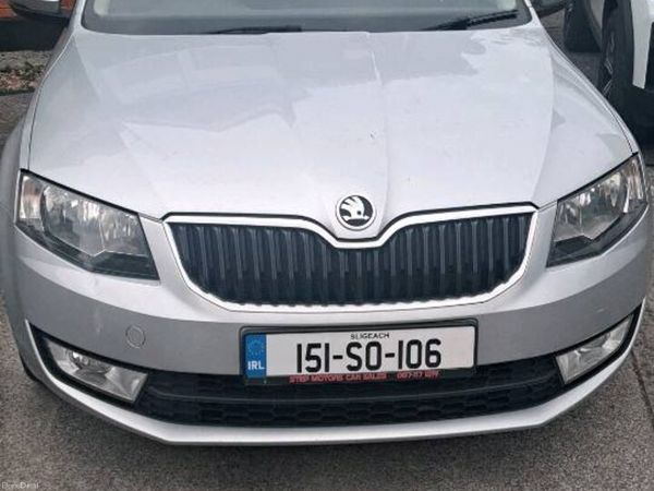 Skoda Octavia Saloon, Diesel, 2015, Silver