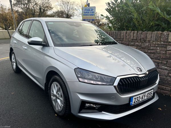 Skoda Fabia Hatchback, Petrol, 2023, Grey