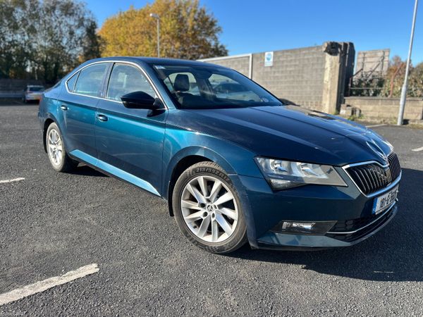 Skoda Superb Saloon, Diesel, 2018, Blue