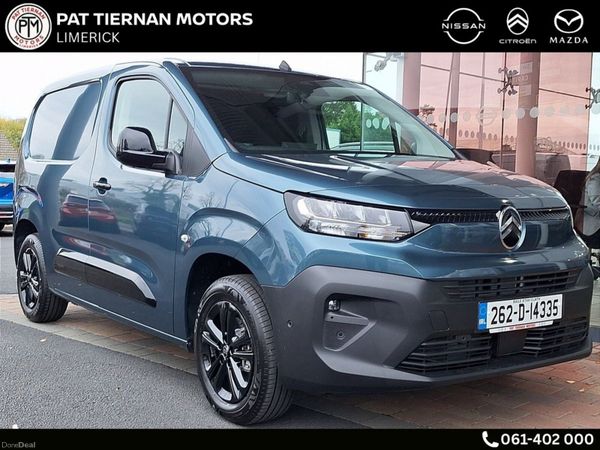 Citroen Berlingo MPV, Diesel, 2026, Blue