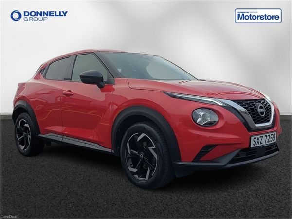 Nissan Juke Hatchback, Petrol, 2023, Red