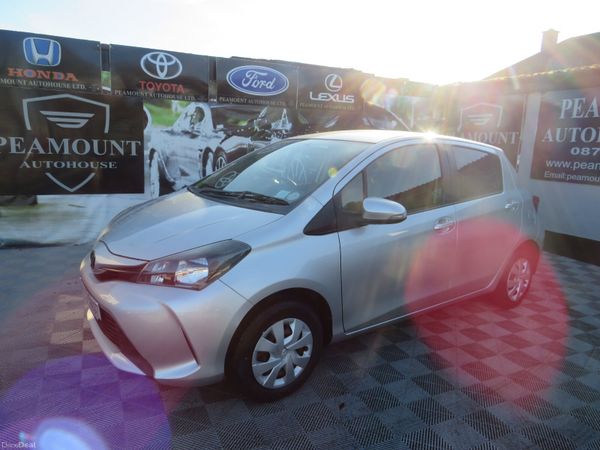 Toyota Vitz Hatchback, Petrol, 2015, Silver