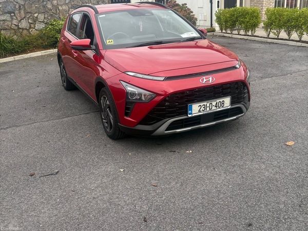 Hyundai Bayon Estate/Jeep, Petrol, 2023, Red