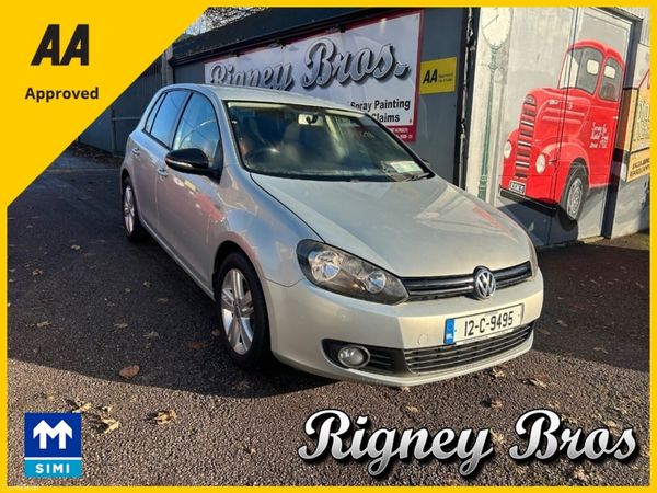 Volkswagen Golf Hatchback, Diesel, 2012, Silver