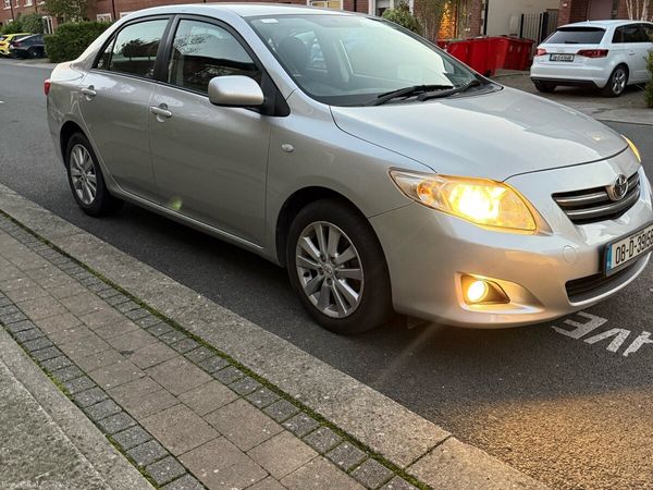 Toyota Corolla Saloon, Petrol, 2008, Silver