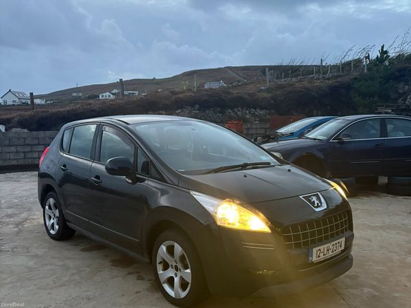 Peugeot 3008 Hatchback, Diesel, 2012, Black