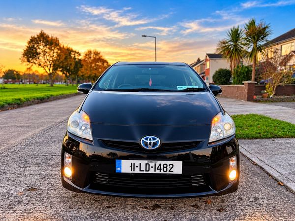 Toyota Prius Hatchback, Petrol Hybrid, 2011, Black