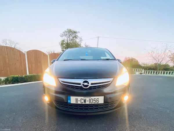 Opel Corsa Hatchback, Petrol, 2011, Black