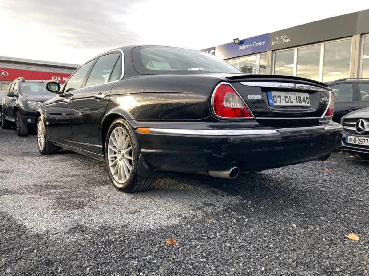 2007 JAGUAR XJ **SOVEREIGN** - Image 5