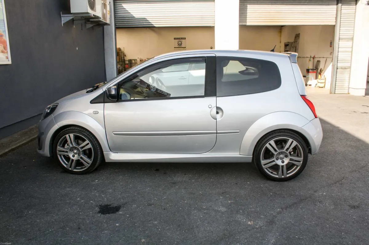 2012 Renault Twingo RS Sport 1.6VVTi 133bhp - Image 4
