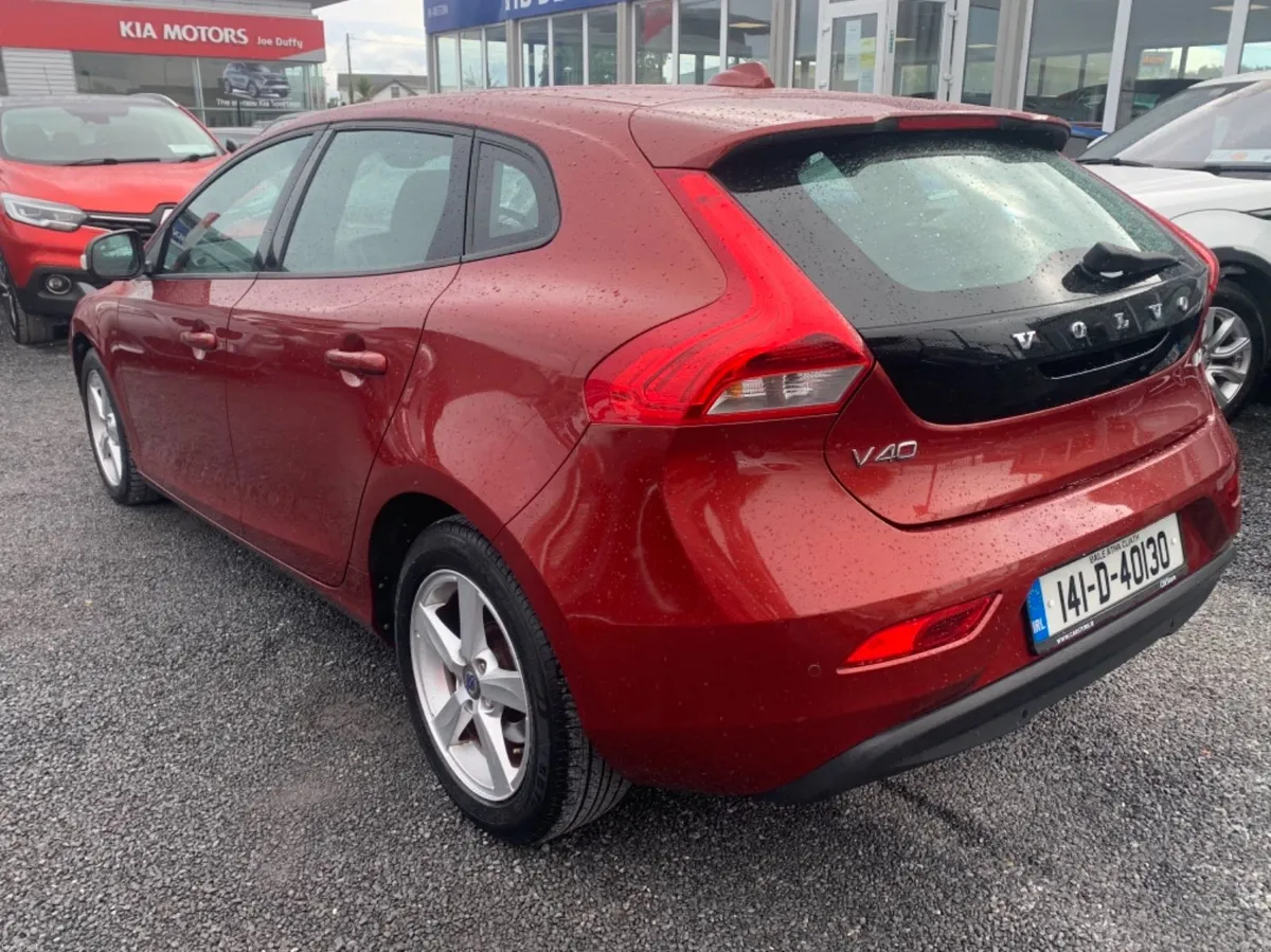 2014 VOLVO V40 D2 1.6 D LOW TAX - Image 3