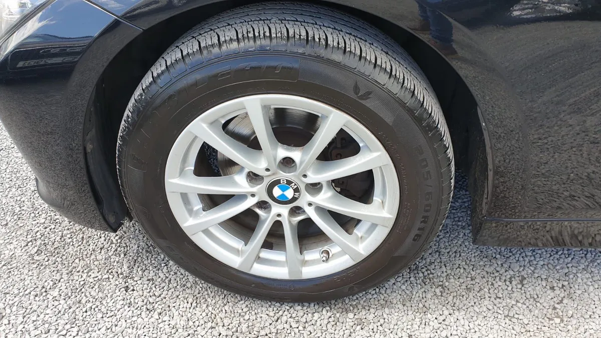2014 BMW 320D **DYNAMIC BUSINESS EDT** - Image 6