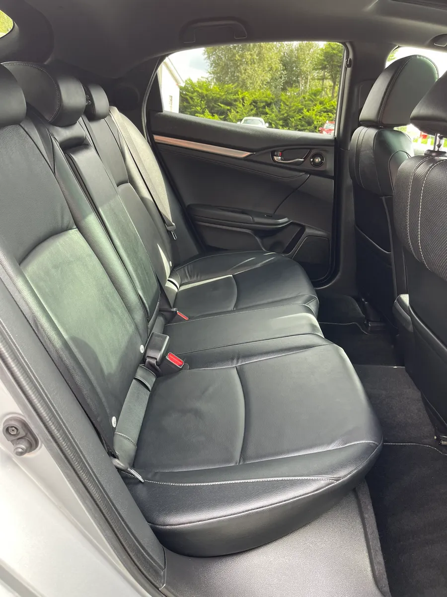 172 Honda Civic 1.0 Premium Automatic - Top Spec - Image 5