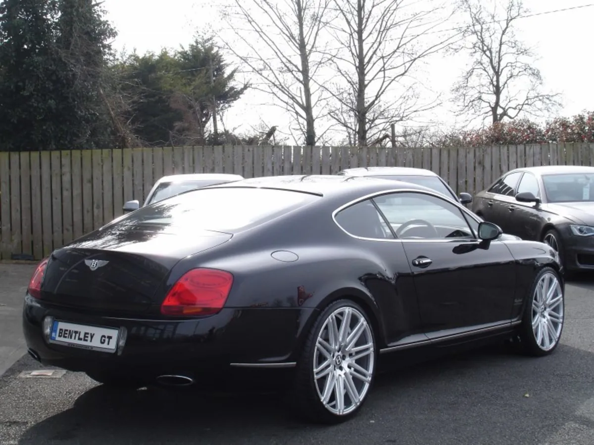 GT Coupe 6.0 W12 - Image 5