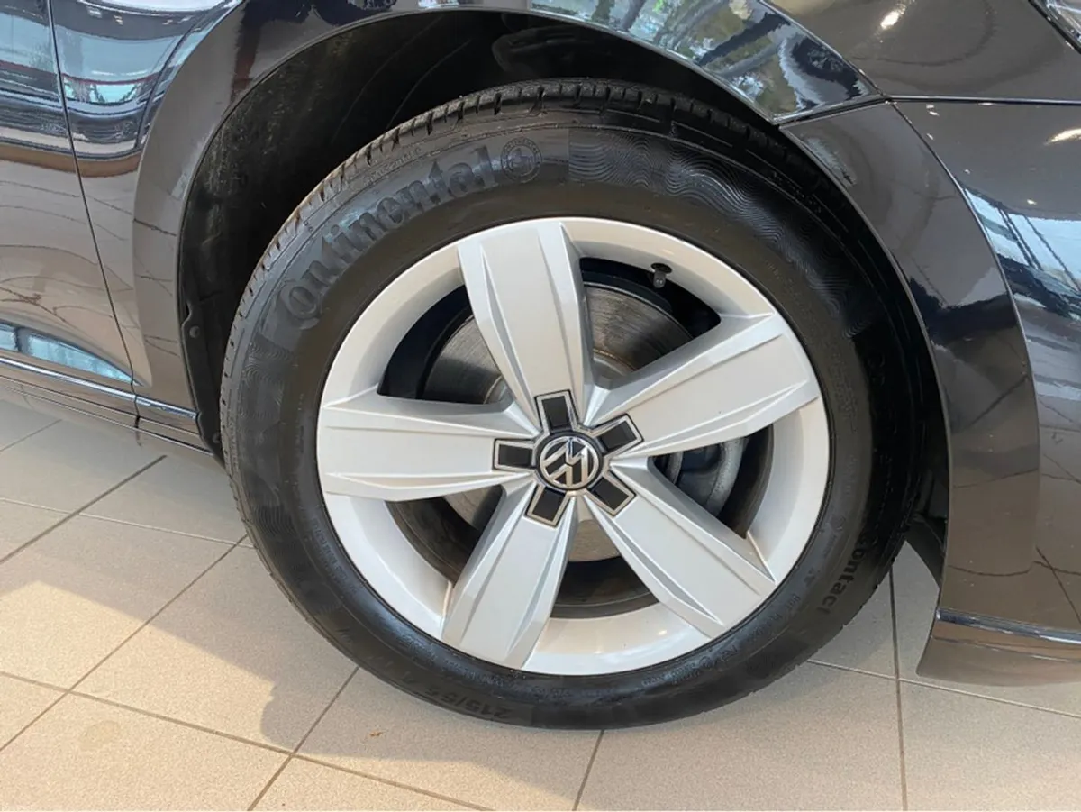 Volkswagen Passat SE 1.6 TDI  DSG - Image 6