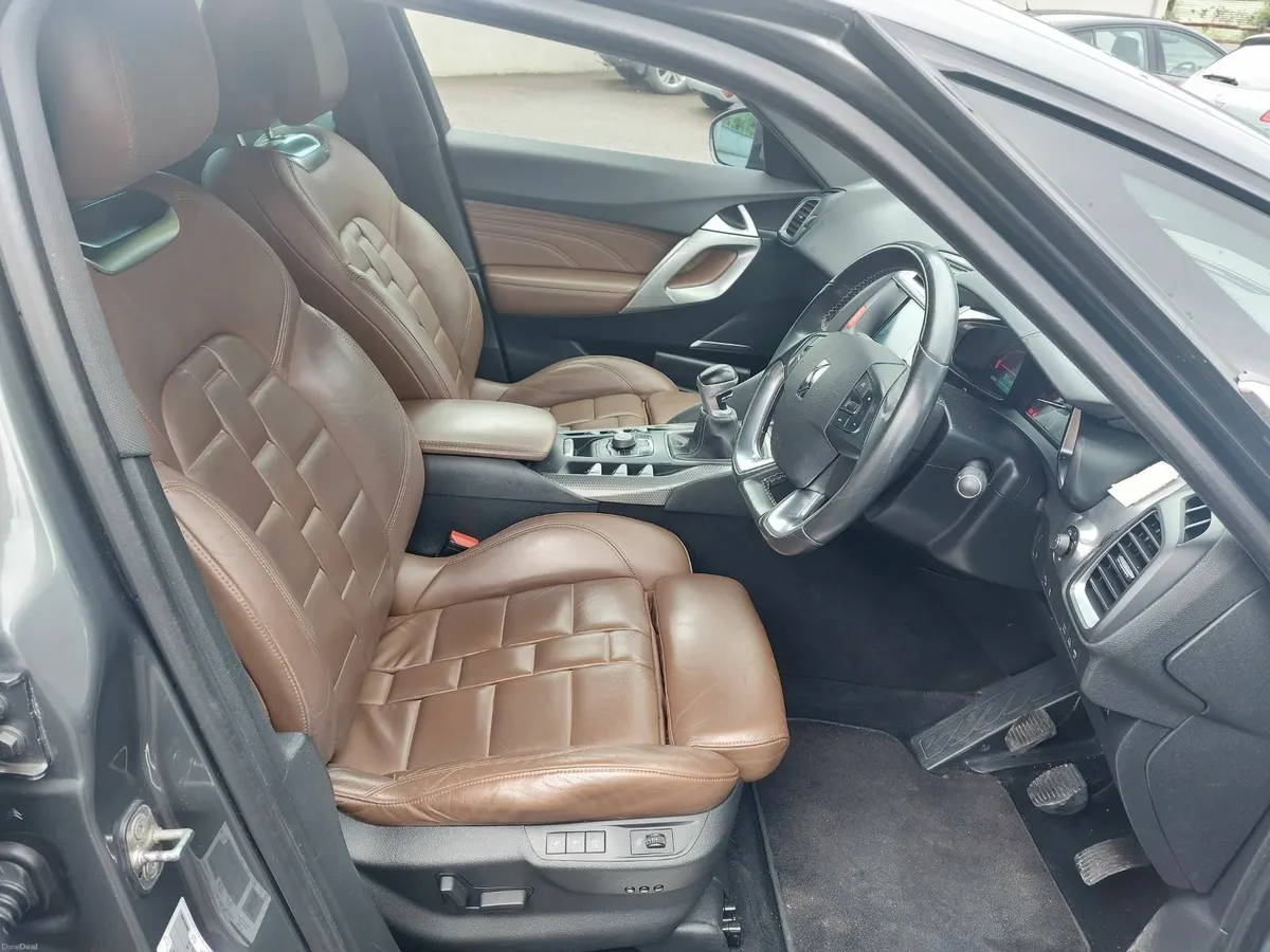 2012 Citroen DS5 - Image 5