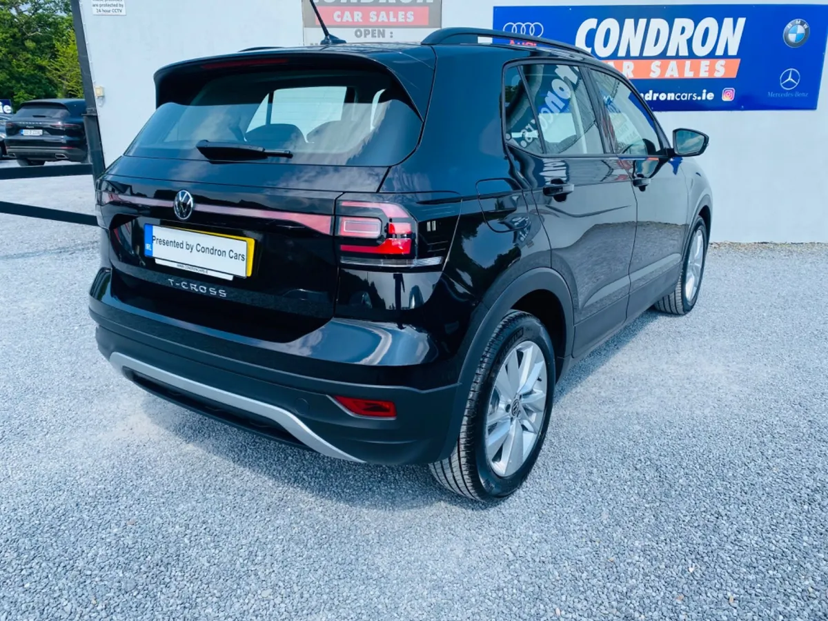 2023 VOLKSWAGEN T-CROSS 1.0 TSI SE  BRAND NEW - Image 6