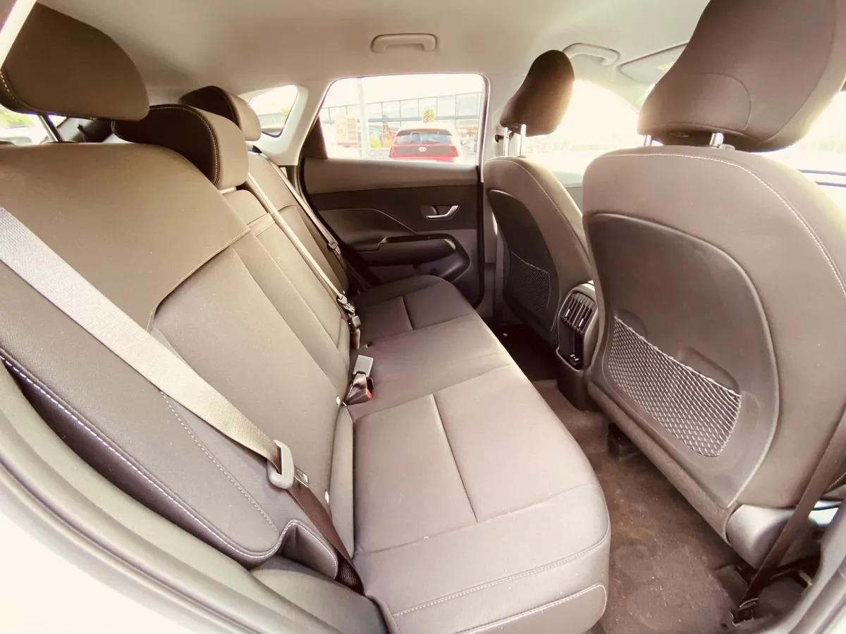 New Hyundai Kona Hybrid 262 - Video Tour - Image 5