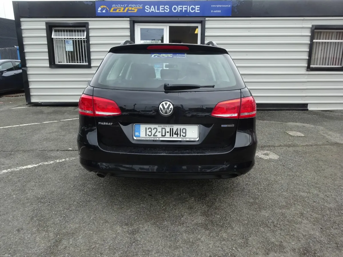 VOLKSWAGEN PASSAT ESTATE 1.6 TDI BLUEMOTION - Image 6