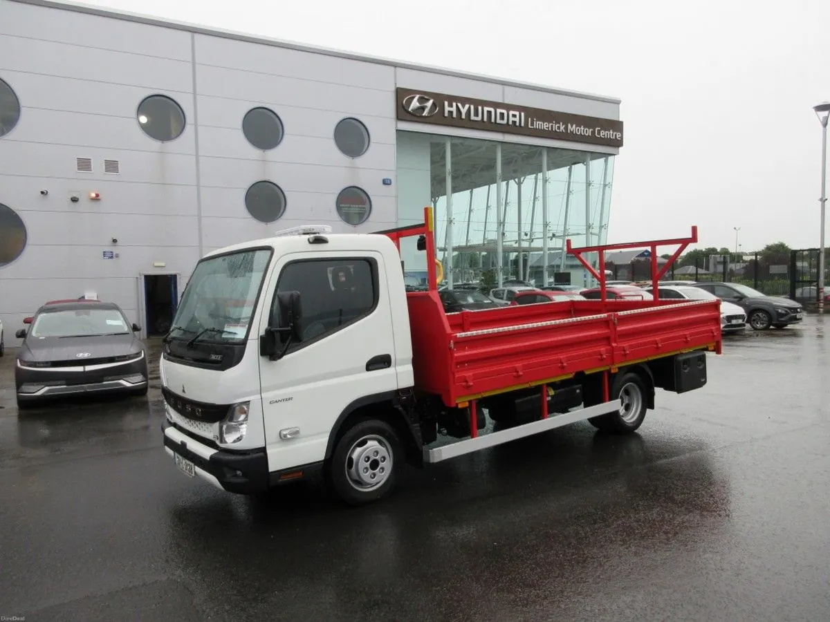 Mitsubishi Canter Fuso 3c13 With 14 Foot Flat BED - Image 1