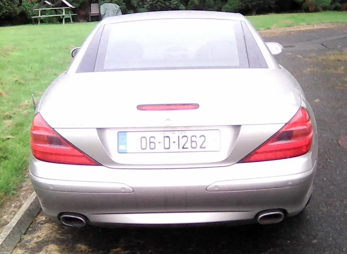 Mercedes  SL 350 Auto  Mint Condition. - Image 3