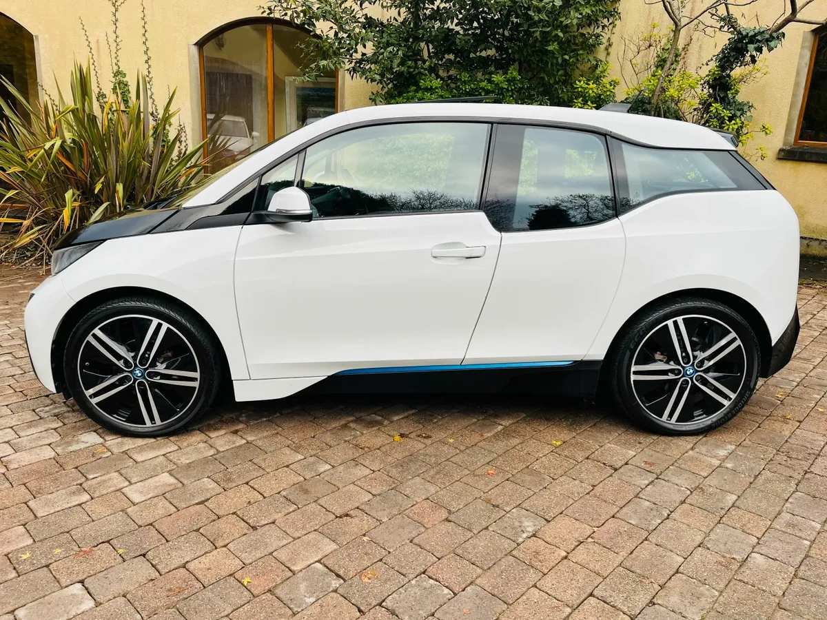 BMW i3 ULTIMATE SPEC AND €0 VRT NOX - Image 4