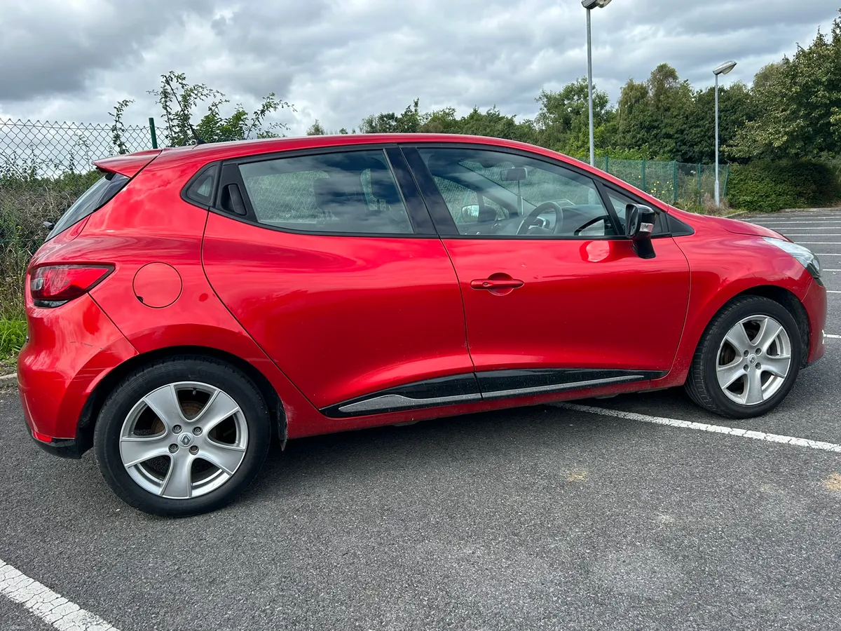2016 RENAULT CLIO DYNAMIQUE NAV 1.2 - Image 6