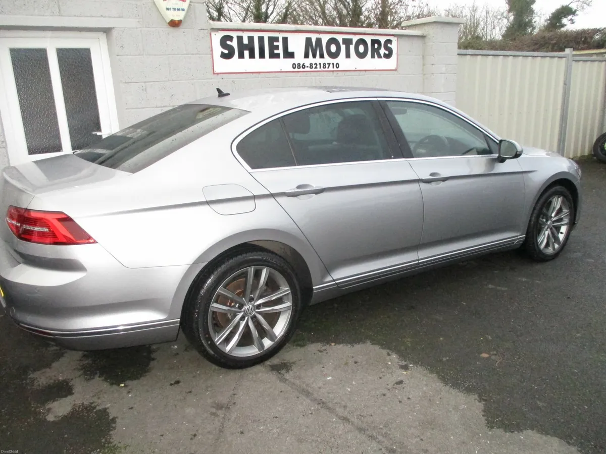 2019 PASSAT PETROL GT MANUAL - Image 4